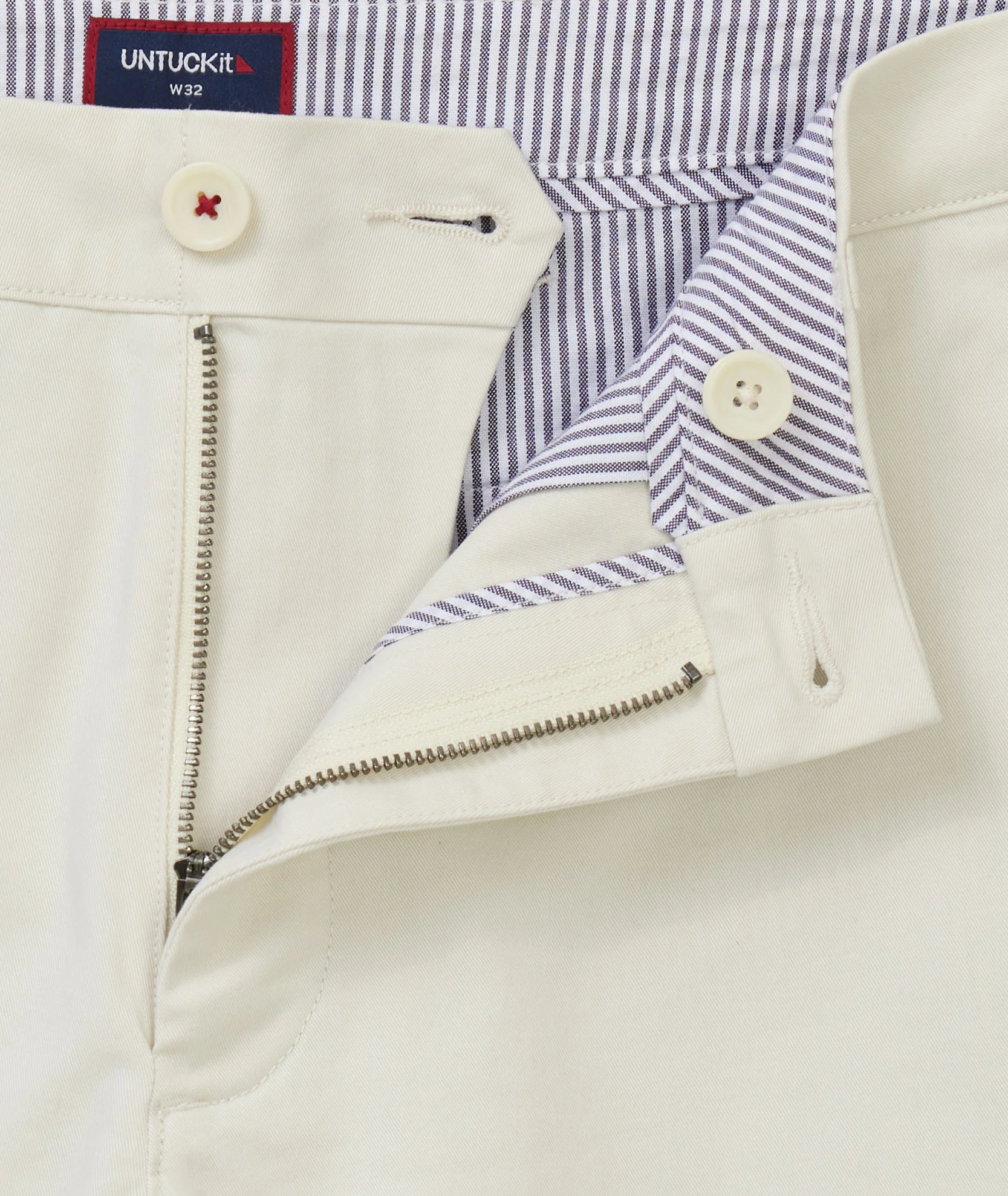 7" Stretch Chino Shorts - Image 4