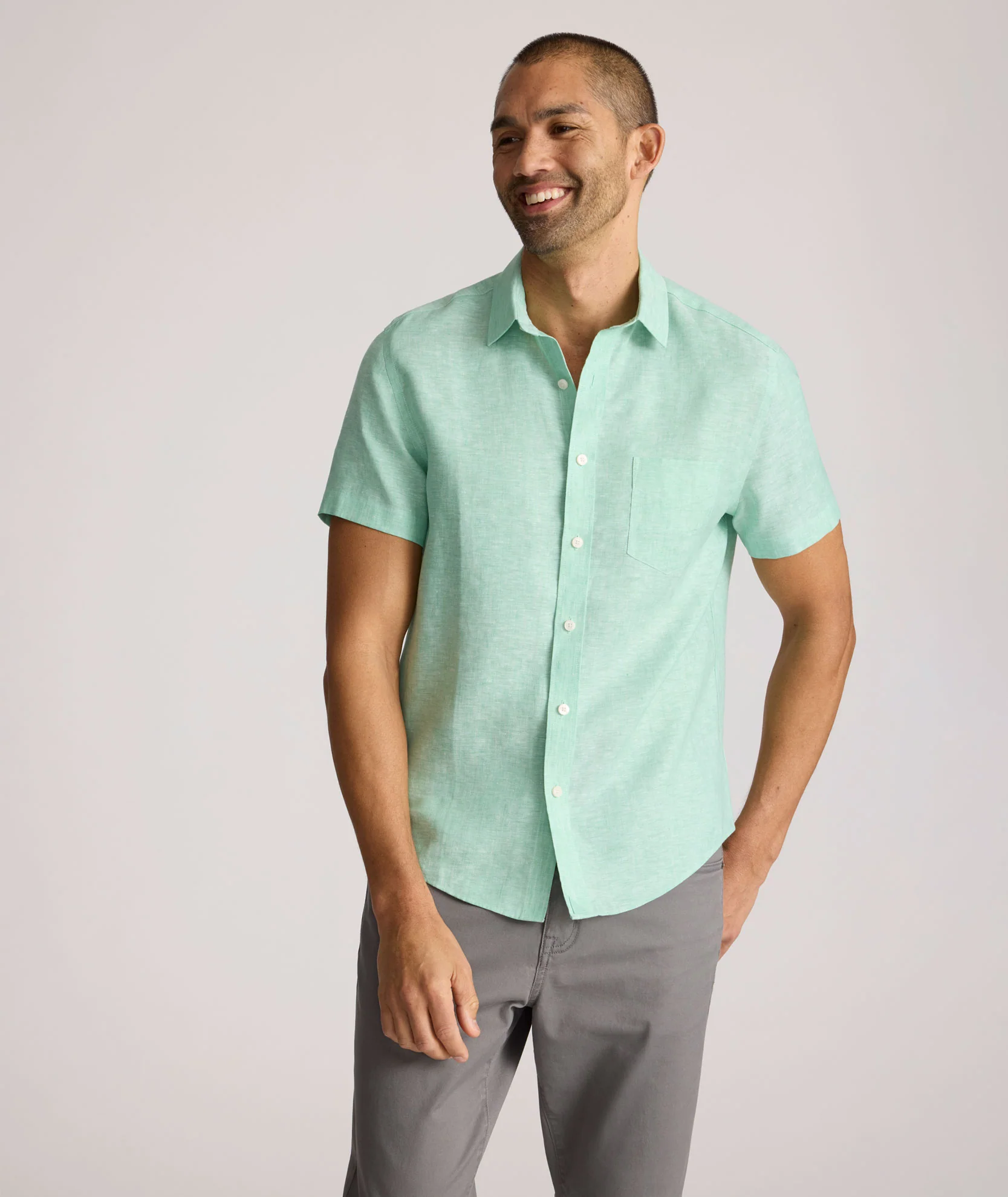 Wrinkle-Resistant Linen Short-Sleeve Cameron Shirt - Image 4
