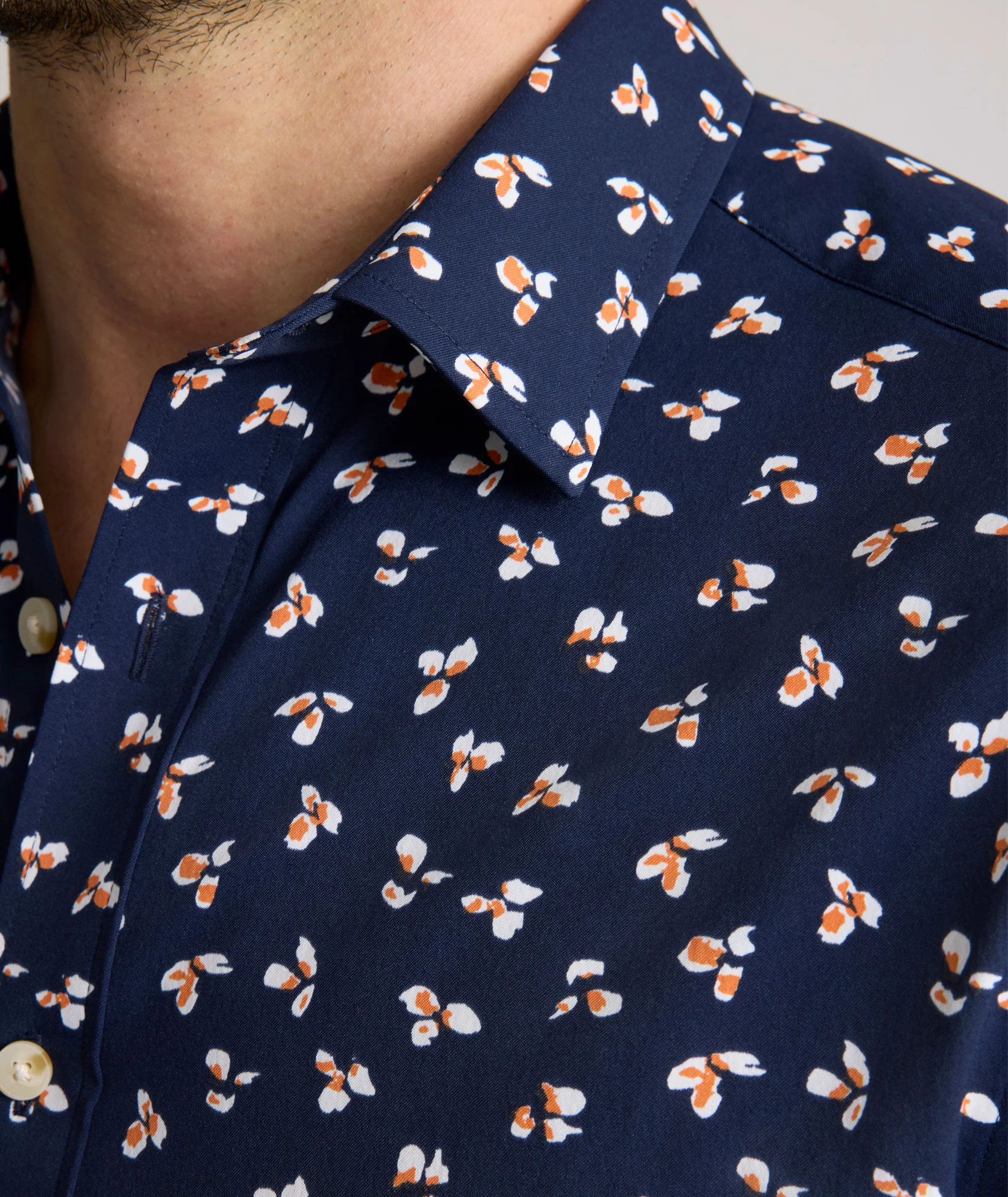 Performance Short-Sleeve Shirt - FINAL SALE - Image 3
