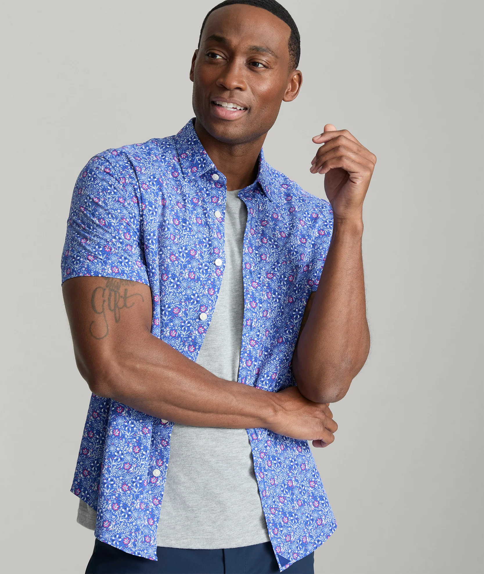 Performance Short-Sleeve Shirt - FINAL SALE - Image 3