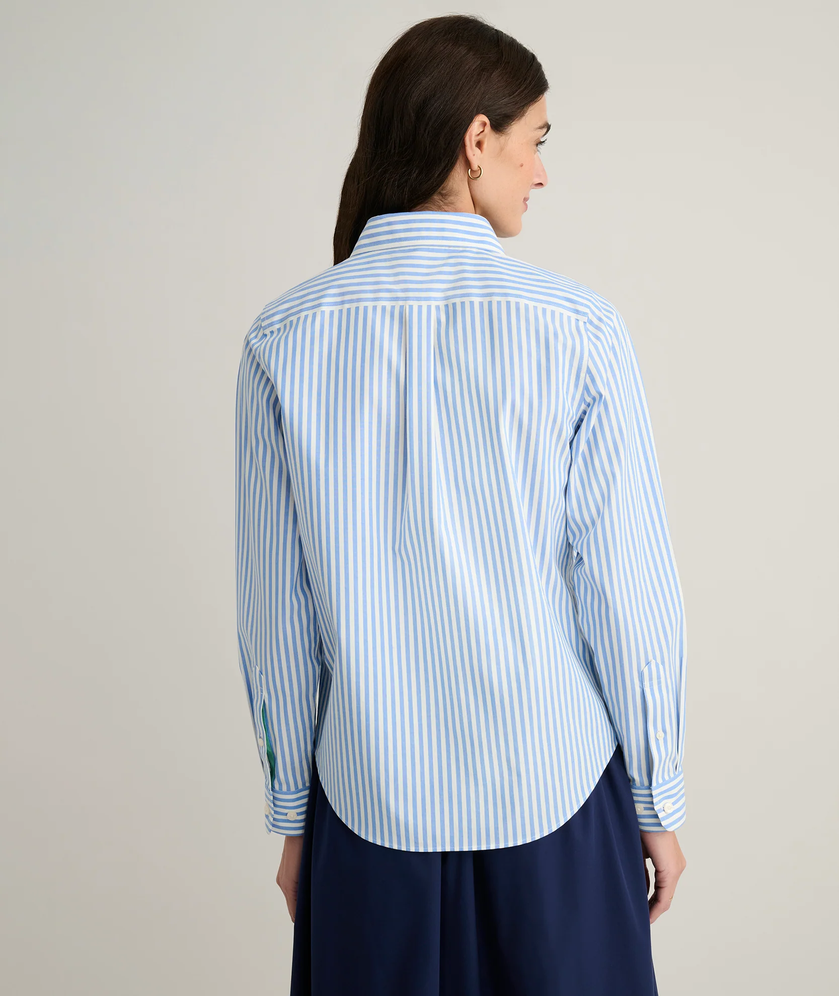 Wrinkle-Free Classic Fit Isabella Shirt - Image 4