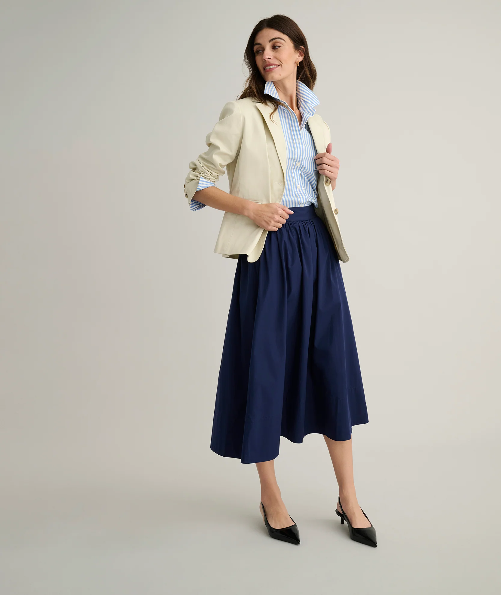 Wrinkle-Free Classic Fit Isabella Shirt - Image 5