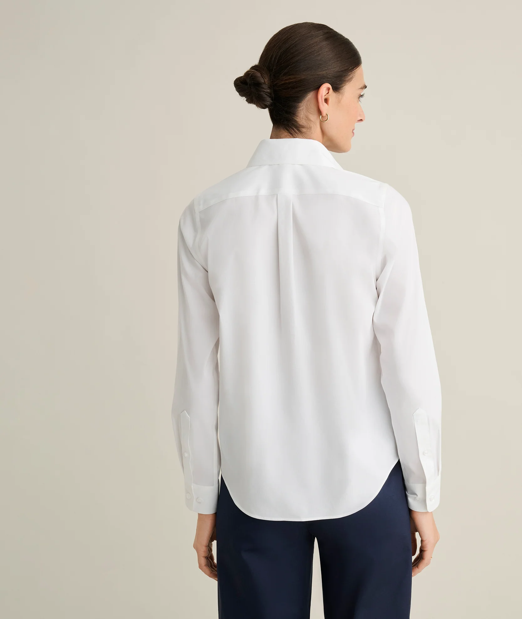 Wrinkle-Free Classic Fit Isabella Shirt - Image 4