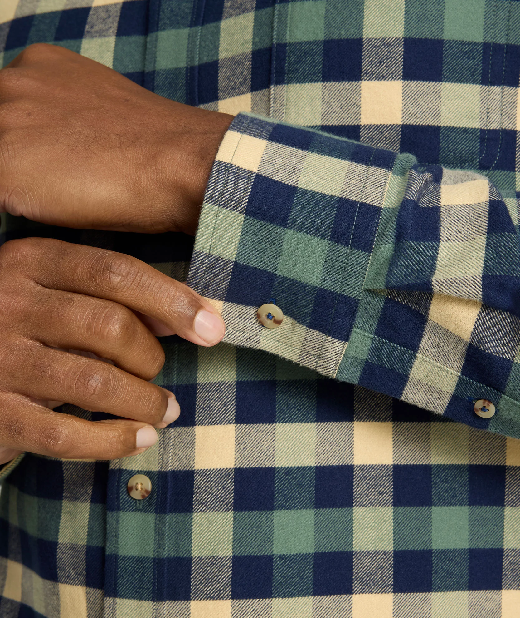 Flannel Plenville Shirt - Image 4