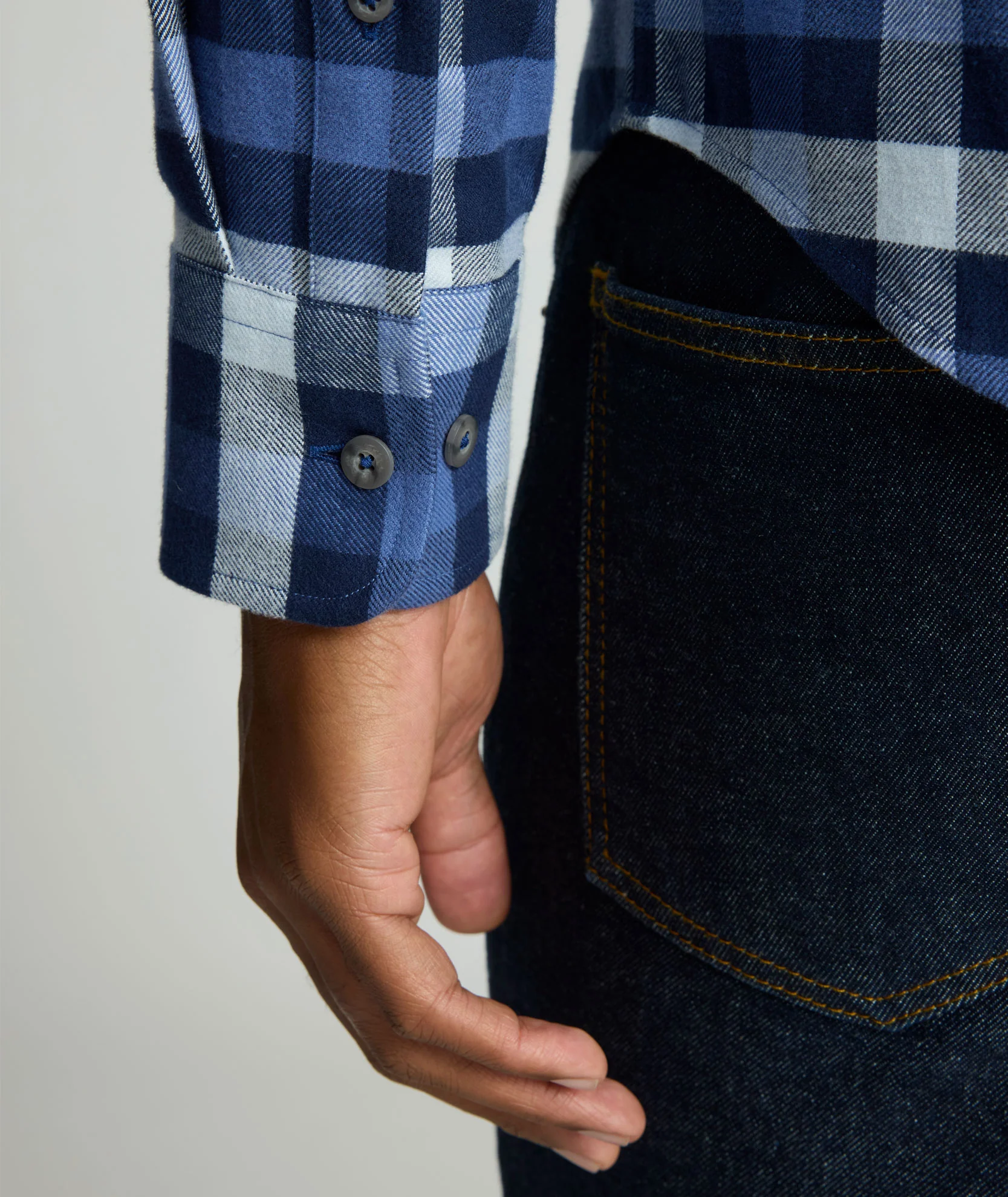 Flannel Plenville Shirt - Image 4