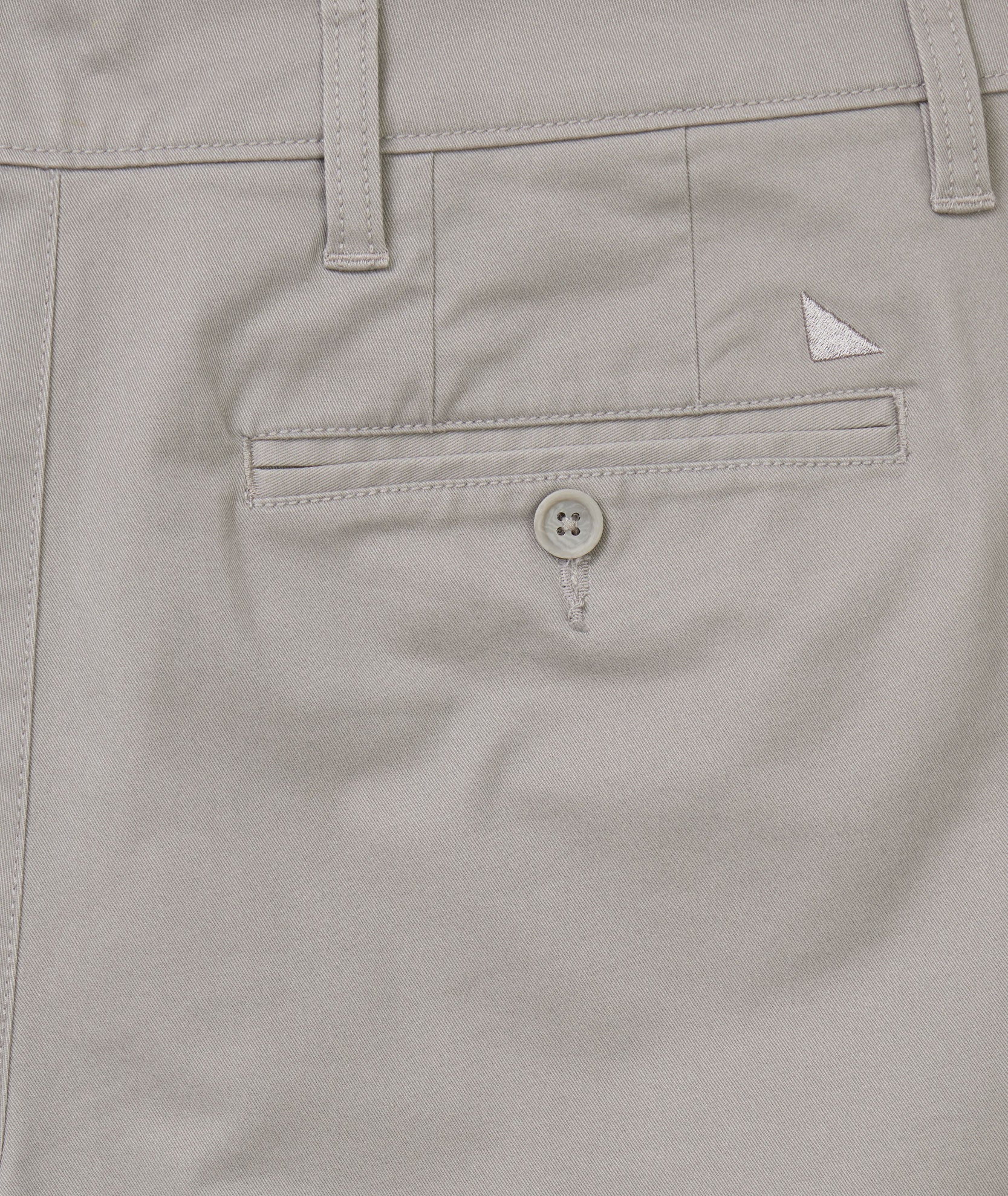 9" Stretch Chino Shorts - Image 4